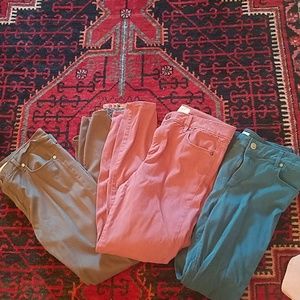 LOFT Pants - Lot of loft sateen jeggings LOFT Pants - Lot of loft sateen jeggings